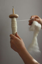 1 lb Wool roving Yarn unspun Fiber | Soft Chunky Jumbo Yarn for Arm Knitting Blanket |100% Natural Undyed (Ecru White) Bulk, Felting Core Combed Carded Stuffing.
