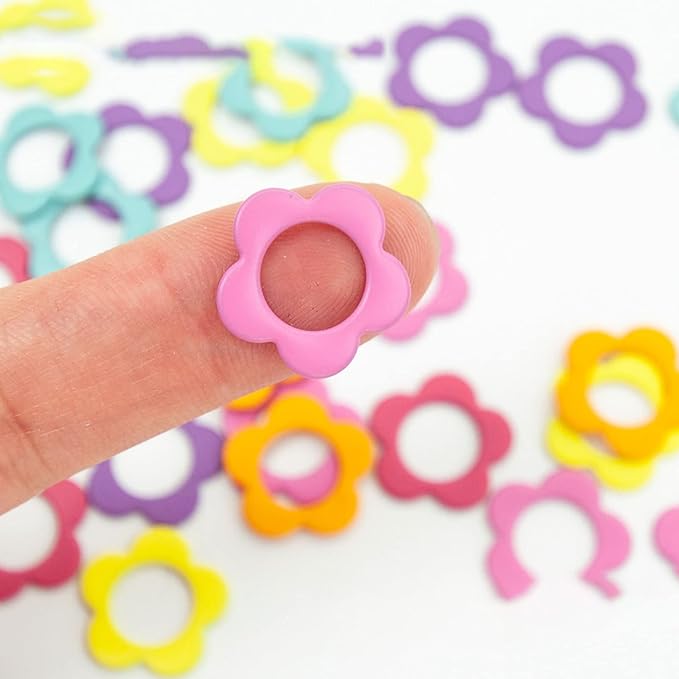 Hilsayum 30PCS Mini Size Stitch Markers Flower Shape Metal Stitch Markers Ring Multicolor Crochet Markers Knitting Weaving Tools