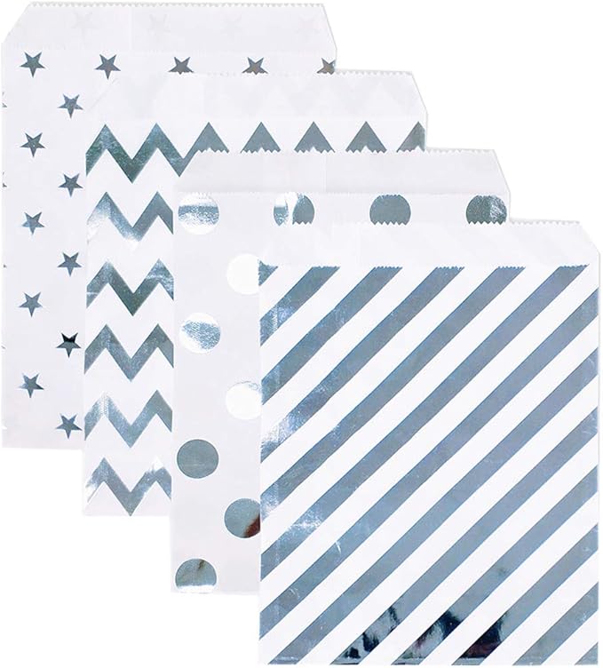 KEYYOOMY 200 Pcs Silver Candy Buffet Bags Small Cookie Bags Polka Dot Paper Treat Bag for Wedding Birthday Party (5 inch X 7 inch)
