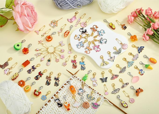 BEEFLYING 16Pcs Cat Stitch Marker Charms for Crocheting and Knitting, 8 Styles Alloy Enemal Crochet Knit Stitch Marker Pendant with Lobster Clasp for Sewing Quilting Handmade Jewelry