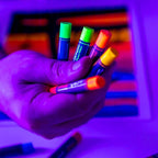 Mont Marte Fluoro Oil Pastels Signature 12pc, 12 Assorted Colors, Vibrant Oil Pastel Set, Great Blending and Layering, Ideal for Art, Craft, Coloring and Sketching