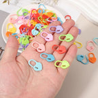 uxcell 200pcs Stitch Markers for Crocheting, Heart Shaped Crochet Marker Needle Clip Counter for Knitting Clothing Tag DIY Craft,Light Blue