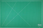 Breman Precision 24x36 Inch Self Healing Cutting Mat - 2-Sided 5-Ply PVC Green/Black Cutting Mats for Crafts, Sewing, Quilting and DIY Projects - Durable and Non-Slip Design with Precise Grid Lines