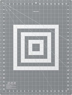 Fiskars Cutting Mat, Self-Healing Fabric Cutting Surface, Double-Sided Grid with Bias Lines, 18"x24"
